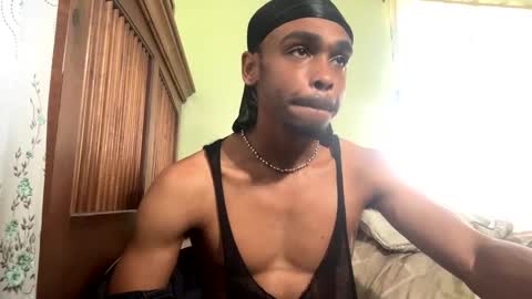 romeotyn online show from February 1, 2025, 6:08 pm