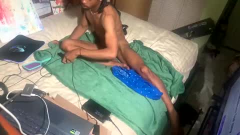 romeotyn online show from February 10, 2025, 8:53 am