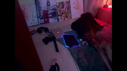 romeotyn online show from February 17, 2025, 7:26 am