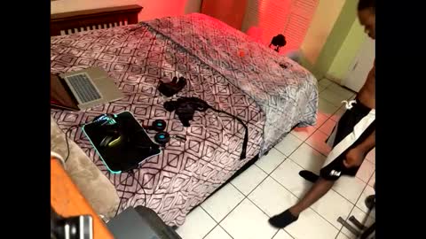 romeotyn online show from February 20, 2025, 11:54 pm