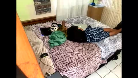 romeotyn online show from February 27, 2025, 1:49 pm