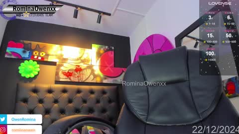 Snapshot of rominaowenxx chatting on December 22, 2024, 12:05 pm ROMINA OWEN online show from December 22, 2024, 12:05 pm