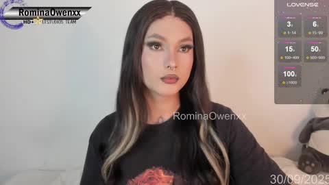 Snapshot of rominaowenxx chatting on September 30, 2025, 9:58 am ROMINA OWEN online show from September 30, 2025, 9:58 am