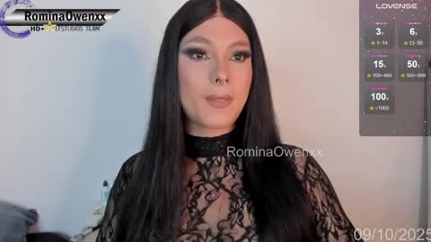 Snapshot of rominaowenxx chatting on October 9, 2025, 12:47 pm ROMINA OWEN online show from October 9, 2025, 12:47 pm