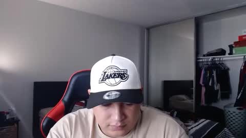 rompecorazones856235 online show from October 28, 2025, 4:53 pm