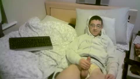 romson998181 online show from March 11, 2026, 11:00 pm