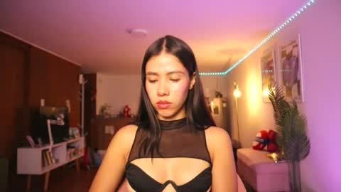 Roni online show from March 8, 2026, 3:21 am