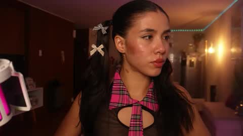 Snapshot of ronieeplay chatting on April 21, 2026, 2:37 am Roni online show from April 21, 2026, 2:37 am