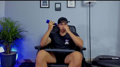 RonnieCanford online show from February 3, 2026, 2:21 am