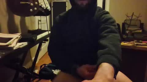 ronniejohnston13 online show from December 17, 2025, 7:14 am