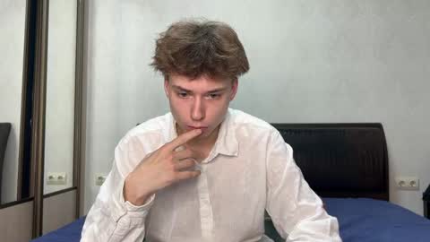 arqmsq online show from October 23, 2025, 4:17 pm