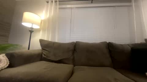 ronwhite34567521 online show from November 9, 2025, 6:01 am