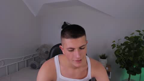 Snapshot of rony_winston chatting on December 2, 2024, 4:31 pm Rony online show from December 2, 2024, 4:31 pm