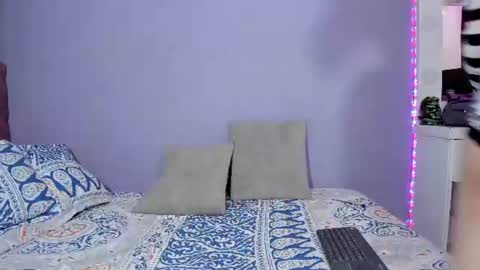Snapshot of room312_ chatting on June 20, 2026, 4:10 pm Twelve 3 Inst Twelve 312002 Twitter Room312 2002 online show from June 20, 2026, 4:10 pm