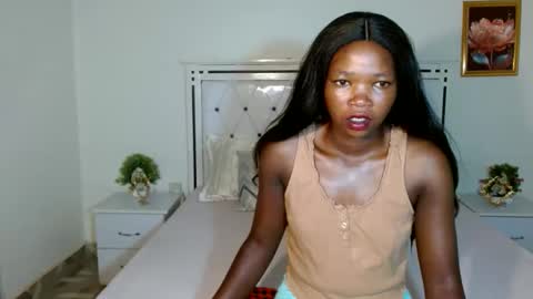 Snapshot of rorennah chatting on April 17, 2026, 5:16 pm Rorenah online show from April 17, 2026, 5:16 pm