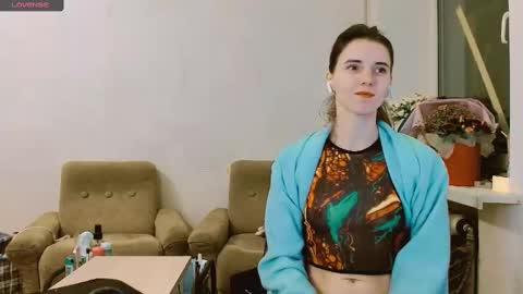 rosa843850 online show from February 21, 2025, 3:32 pm