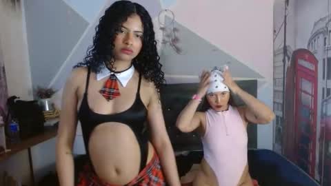 rosa_woolf online show from June 6, 2026, 1:49 pm