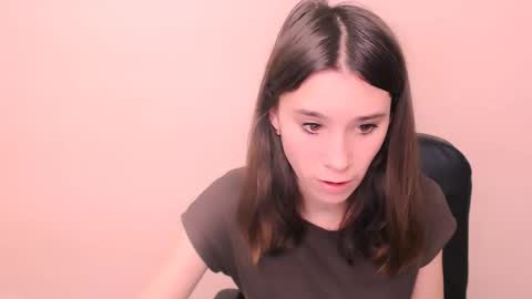 Rose online show from November 29, 2025, 7:44 am