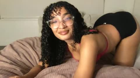 Snapshot of rosalinatoosexy chatting on June 22, 2026, 4:53 am Rosalina online show from June 22, 2026, 4:53 am