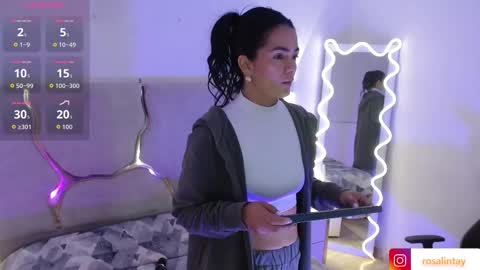 ROSALIN online show from November 2, 2025, 10:50 am