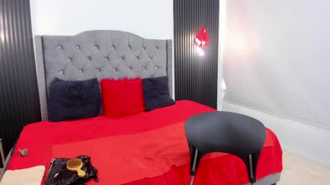 Snapshot of rosalinda_cortez chatting on March 24, 2026, 3:17 pm Rosalinda online show from March 24, 2026, 3:17 pm