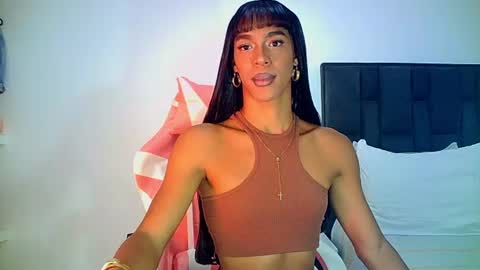 Snapshot of rosalindasexy chatting on June 28, 2026, 1:55 am Rosalinda online show from June 28, 2026, 1:55 am