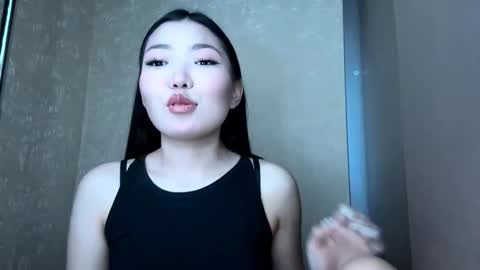 Kira online show from February 22, 2026, 10:36 am