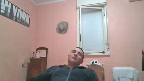 Snapshot of rosario1212 chatting on January 17, 2025, 11:07 pm Rosario online show from January 17, 2025, 11:07 pm