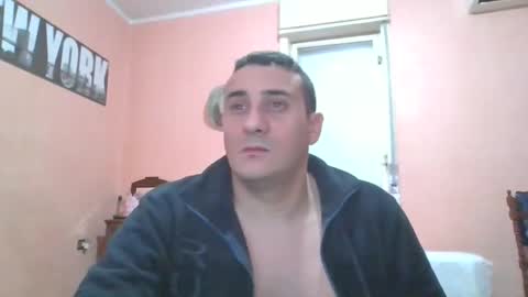 Snapshot of rosario1212 chatting on February 22, 2025, 1:11 am Rosario online show from February 22, 2025, 1:11 am