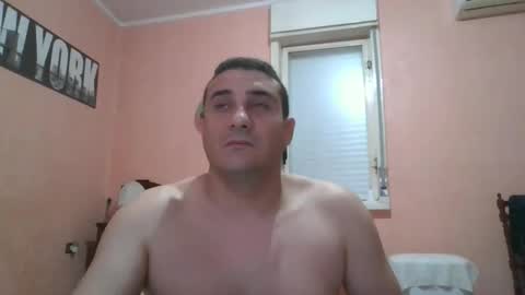 Snapshot of rosario1212 chatting on October 23, 2025, 10:52 pm Rosario online show from October 23, 2025, 10:52 pm