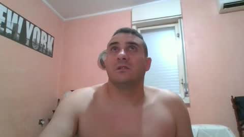 Snapshot of rosario1212 chatting on November 15, 2025, 12:52 am Rosario online show from November 15, 2025, 12:52 am