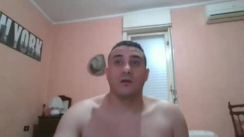 Snapshot of rosario1212 chatting on January 10, 2026, 7:04 pm Rosario online show from January 10, 2026, 7:04 pm