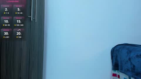 rose  cutee online show from December 16, 2025, 1:05 pm