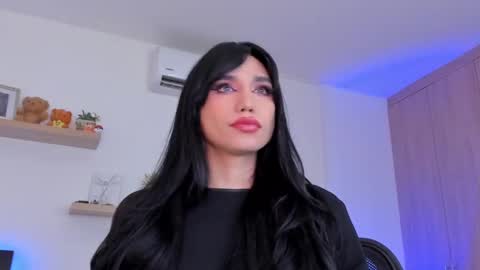 Snapshot of rose__saenz chatting on February 28, 2025, 11:56 pm Rose Saenz online show from February 28, 2025, 11:56 pm