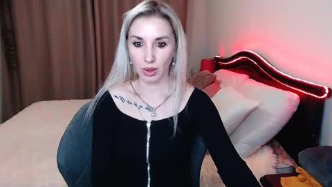 Snapshot of rose__shine chatting on December 27, 2024, 4:43 pm rose  shine online show from December 27, 2024, 4:43 pm