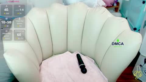 Snapshot of rose_rosemary chatting on July 2, 2026, 3:23 am Rose online show from July 2, 2026, 3:23 am