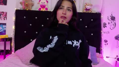 Rose online show from February 19, 2026, 4:19 am