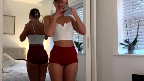 Bella  online show from February 27, 2026, 7:19 am