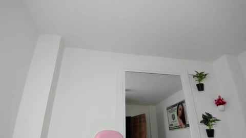 RoseBig online show from October 23, 2025, 1:49 am