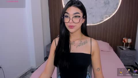 Snapshot of rosecassie chatting on May 1, 2026, 1:48 pm Rose online show from May 1, 2026, 1:48 pm