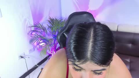 Snapshot of rosee_honey_ chatting on October 14, 2025, 7:58 pm rose online show from October 14, 2025, 7:58 pm