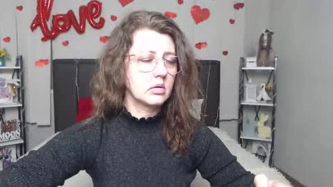 RoseHille online show from March 3, 2026, 6:14 pm