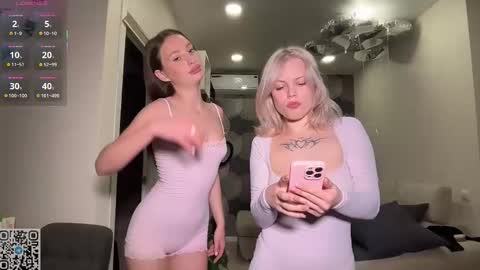 Sophie and Sarah online show from March 24, 2026, 6:35 pm