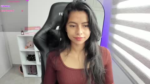 Nat online show from November 6, 2025, 2:40 pm