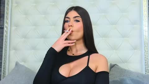Gabriela online show from May 26, 2026, 7:37 am
