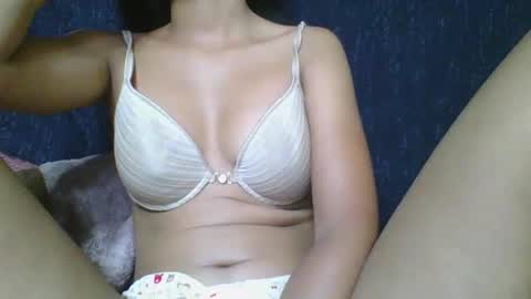 rosia685234 online show from March 16, 2026, 2:50 am