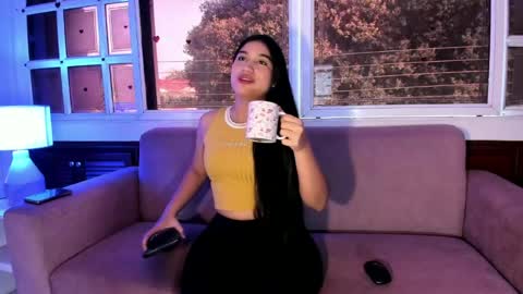 Snapshot of rosie_chell chatting on May 12, 2026, 11:40 am Rosie online show from May 12, 2026, 11:40 am
