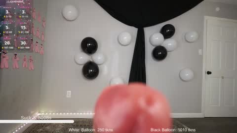 Rosie Bones online show from January 3, 2025, 12:00 am