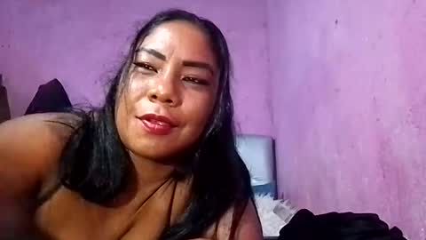 Snapshot of rosmerynava chatting on December 14, 2024, 2:01 am rosmerynavarro online show from December 14, 2024, 2:01 am