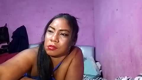 Snapshot of rosmerynava chatting on December 21, 2024, 3:03 am rosmerynavarro online show from December 21, 2024, 3:03 am